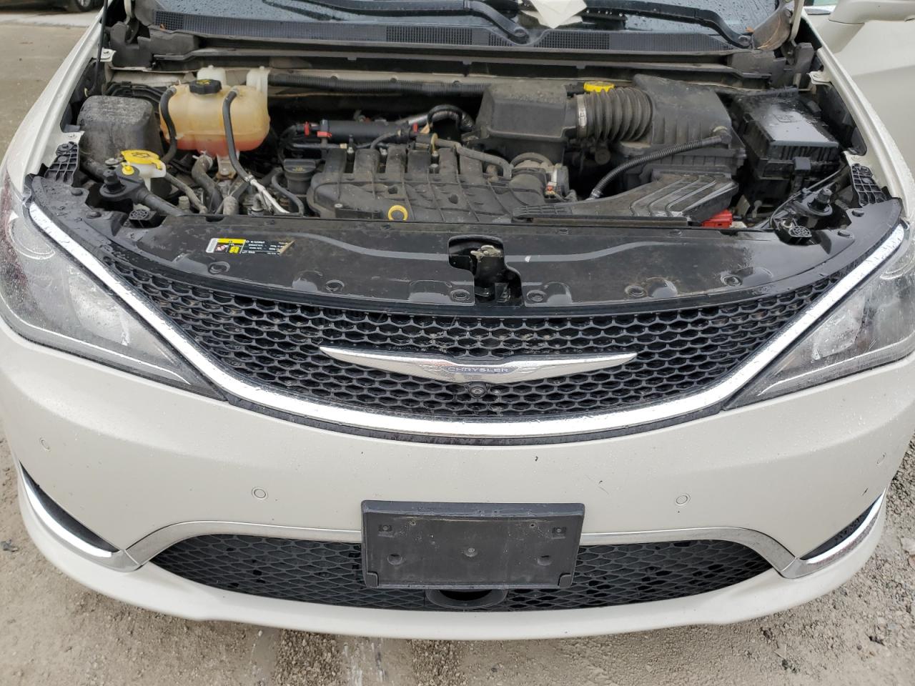 2017 Chrysler Pacifica Touring L Plus VIN: 2C4RC1EG4HR796778 Lot: 82492405