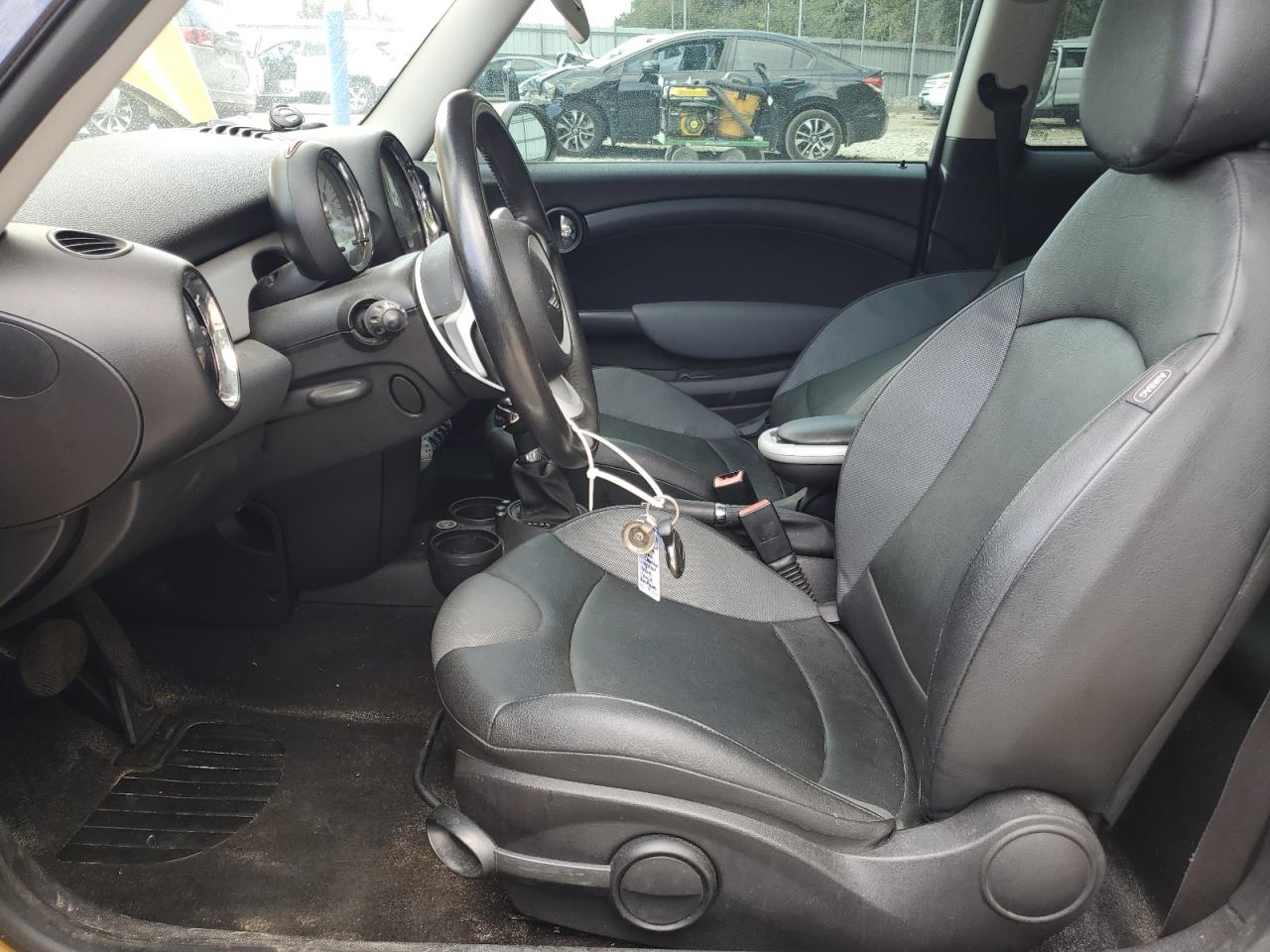 2009 Mini Cooper VIN: WMWMF33559TT69759 Lot: 85384565