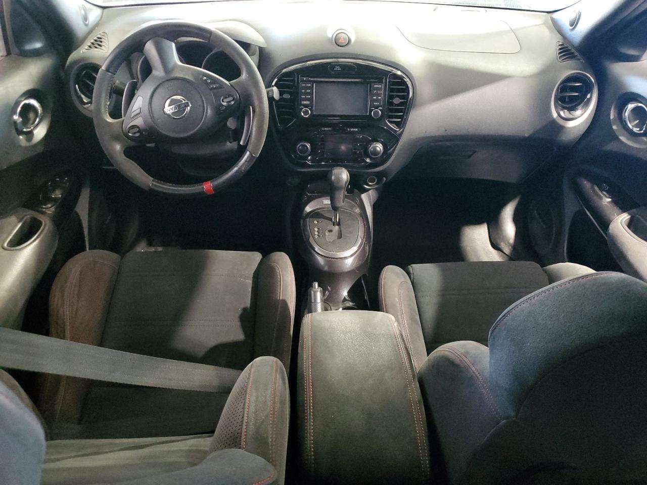 2015 Nissan Juke S VIN: JN8AF5MV1FT563320 Lot: 85198225