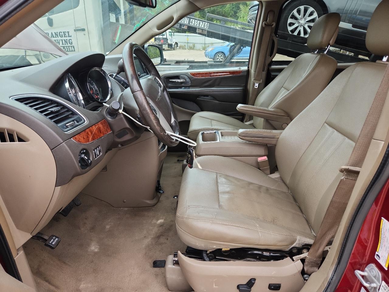 2016 Chrysler Town & Country Touring VIN: 2C4RC1BG9GR300540 Lot: 85601205