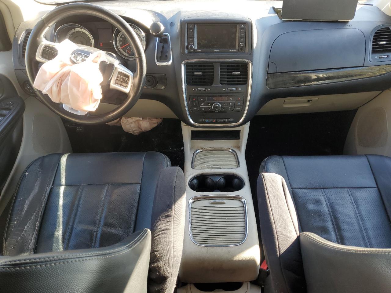 2017 Dodge Grand Caravan Crew VIN: 2C4RDGDG4HR738655 Lot: 85932035