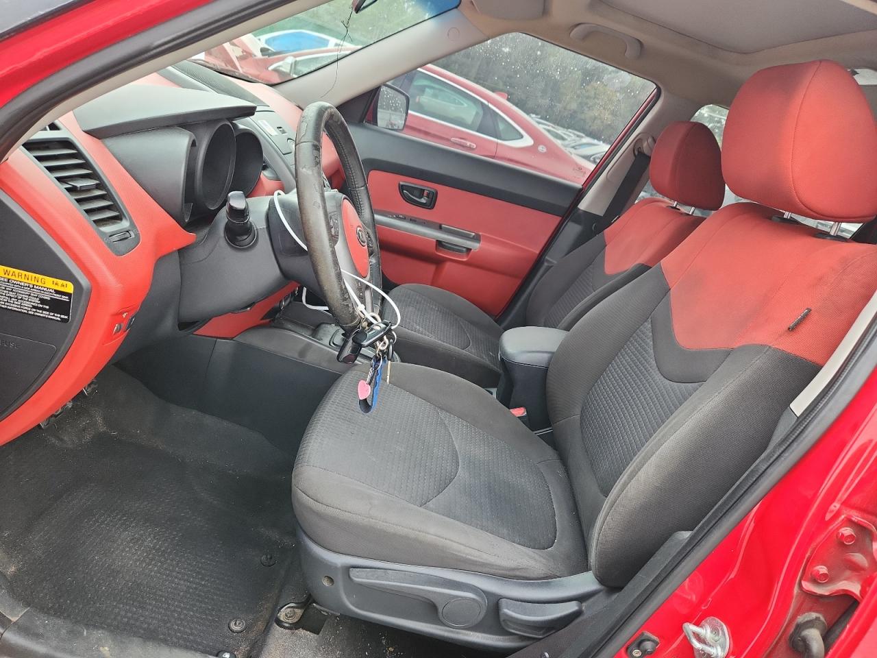 2010 Kia Soul + VIN: KNDJT2A25A7035195 Lot: 85944535