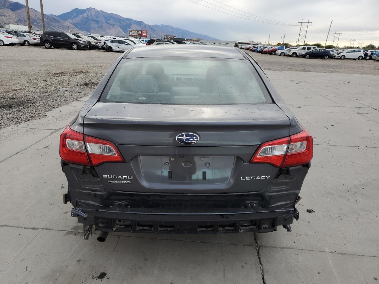 2018 Subaru Legacy 2.5I VIN: 4S3BNAB66J3030458 Lot: 85943395