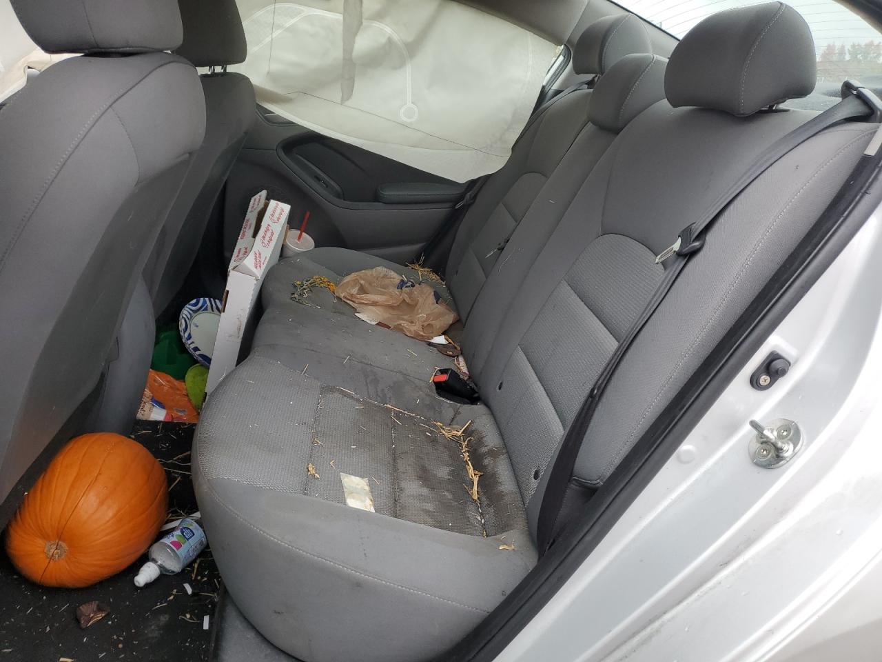 2018 Kia Forte Lx VIN: 3KPFK4A72JE203049 Lot: 90400305