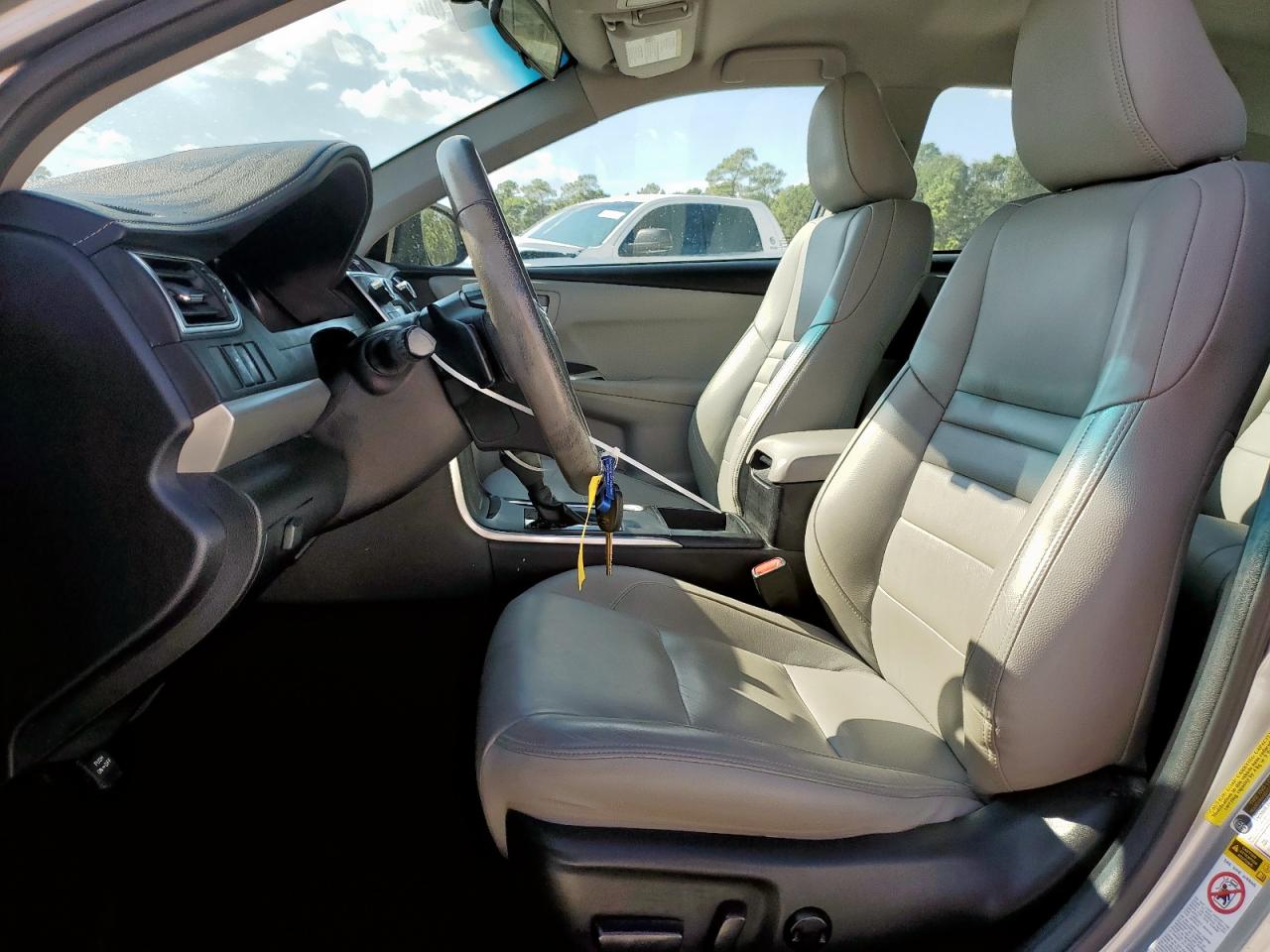 2017 Toyota Camry Le VIN: 4T1BF1FKXHU302627 Lot: 85134175