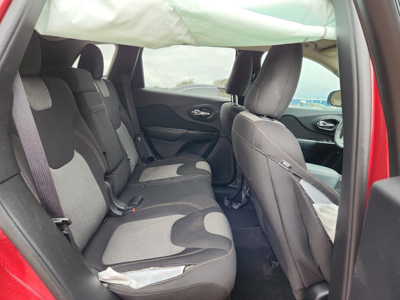 2017 Jeep Cherokee Sport VIN: 1C4PJLAS9HW561691 Lot: 82753875