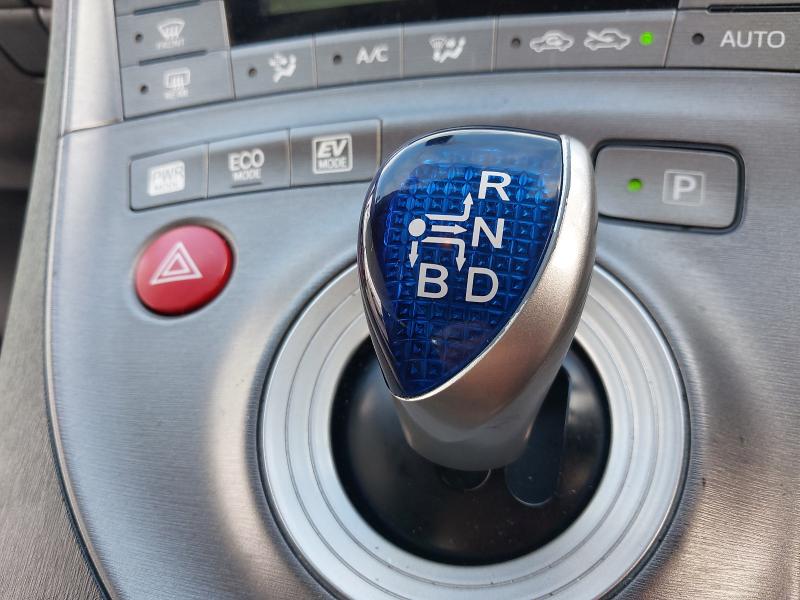 2015 TOYOTA PRIUS T SPIRIT VVT-I CVT 