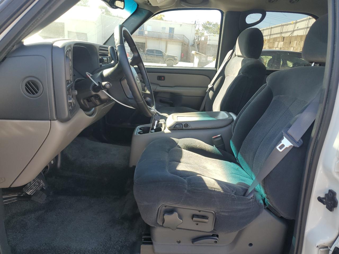 2000 Chevrolet Tahoe K1500 VIN: 1GNEK13T9YJ183987 Lot: 86487035