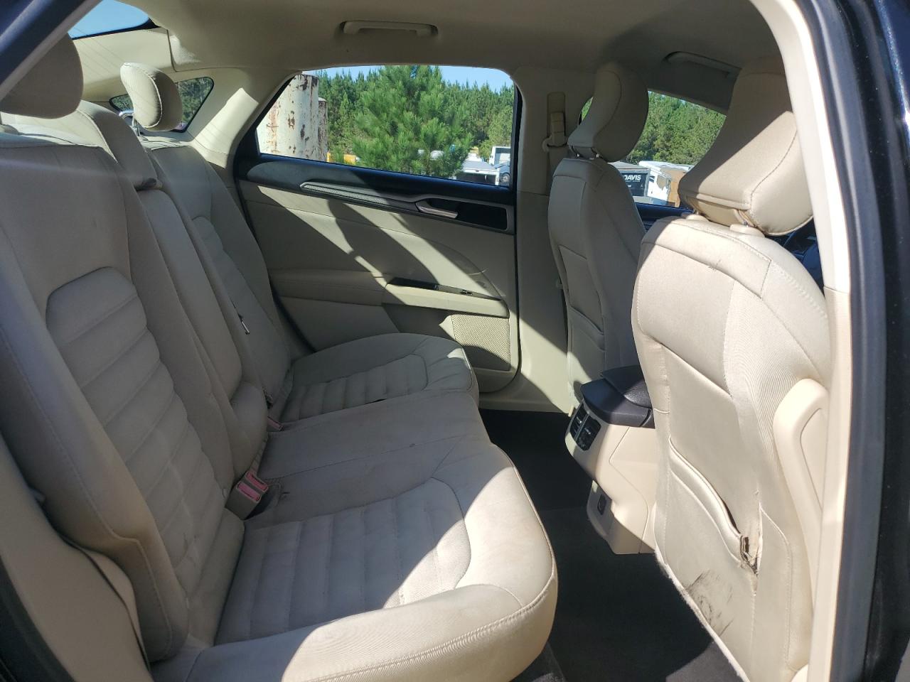 2015 Ford Fusion Se VIN: 3FA6P0H75FR176080 Lot: 82409825