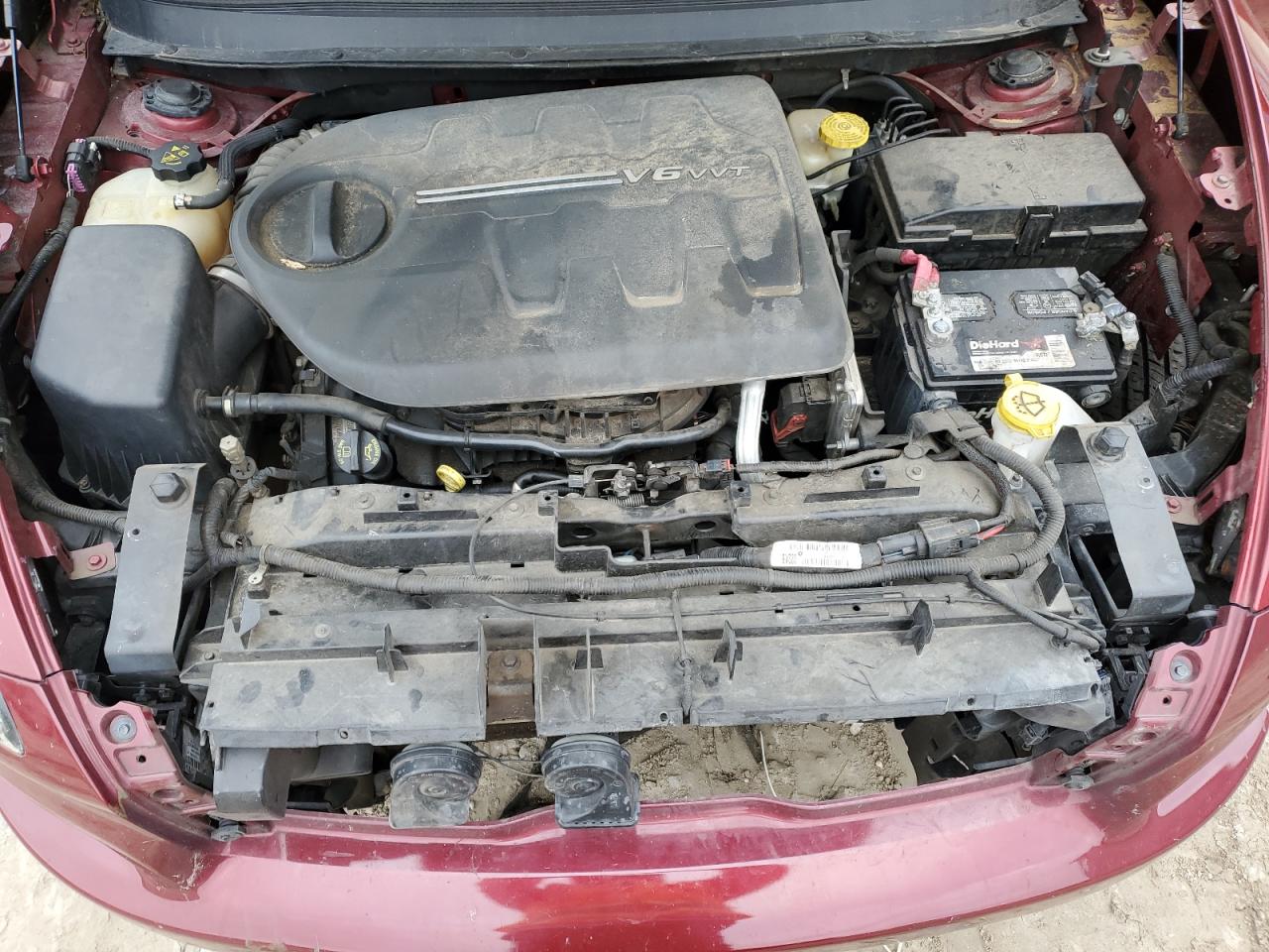 2015 Jeep Cherokee Limited VIN: 1C4PJLDS6FW628935 Lot: 90112835