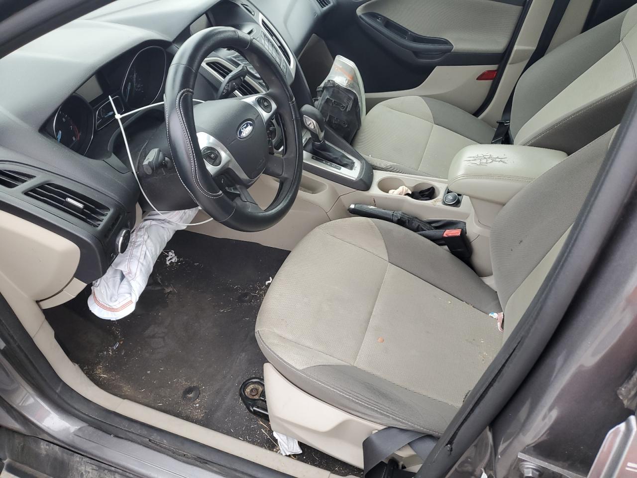 2013 Ford Focus Se VIN: 1FADP3K28DL303115 Lot: 84710115