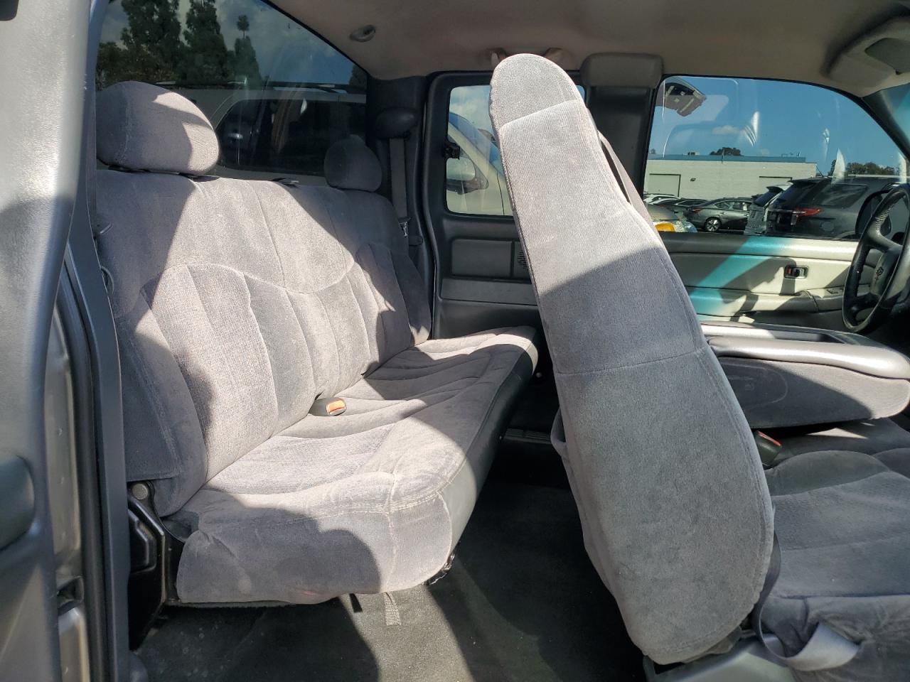 2001 Chevrolet Silverado C1500 VIN: 2GCEC19W111344145 Lot: 84930965
