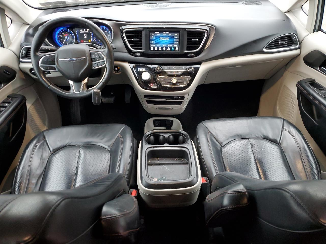 2020 Chrysler Pacifica Touring L VIN: 2C4RC1BG7LR275518 Lot: 90113325