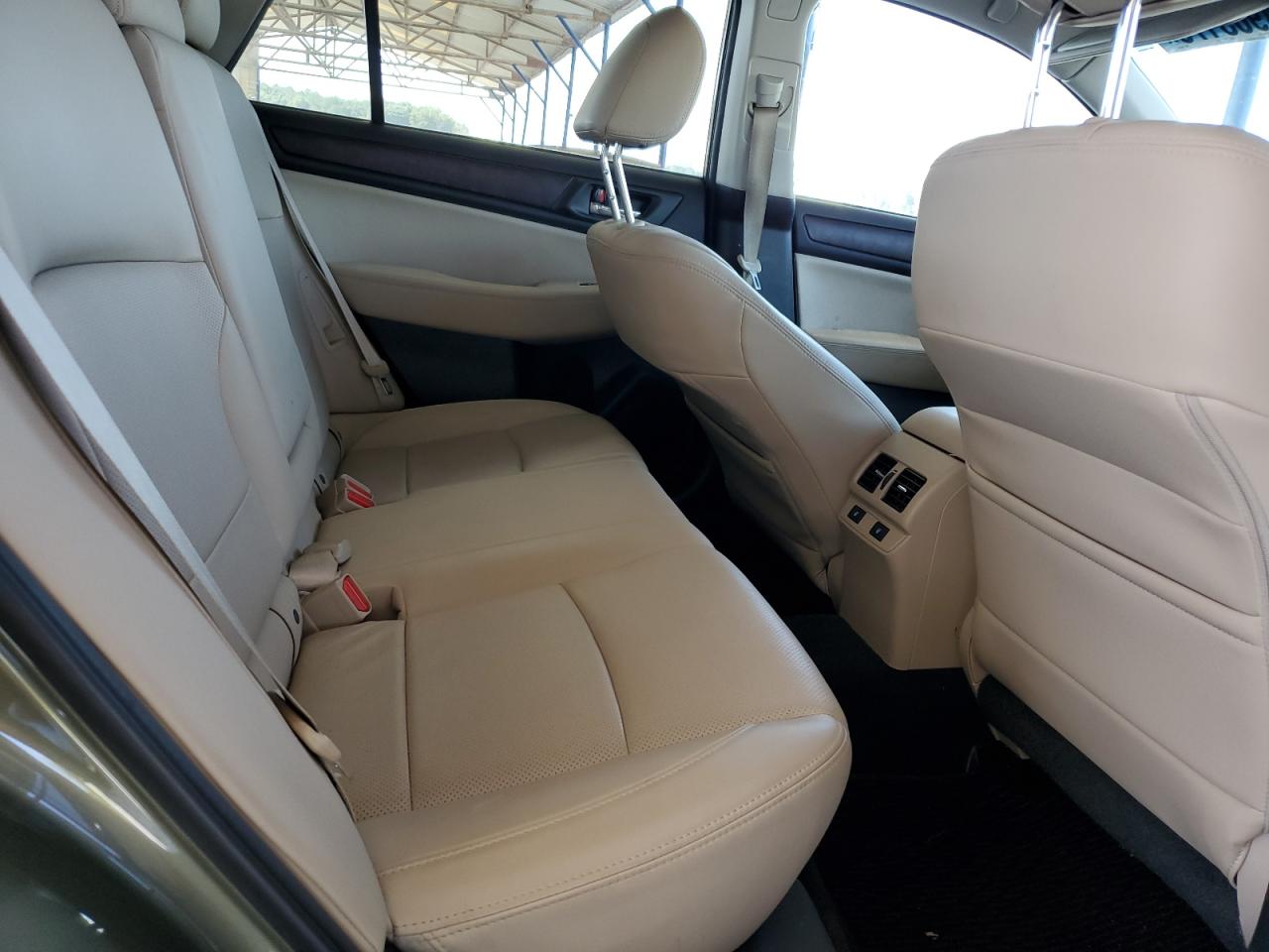 2015 Subaru Outback 2.5I Limited VIN: 4S4BSBNC0F3266283 Lot: 84963175