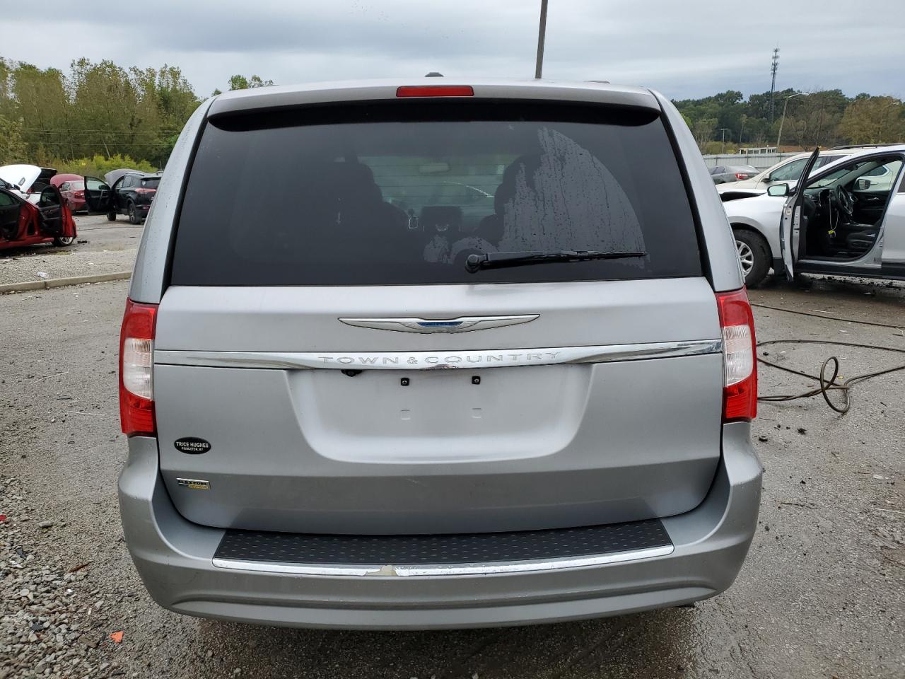 2015 Chrysler Town & Country Touring VIN: 2C4RC1BG7FR637318 Lot: 85156525