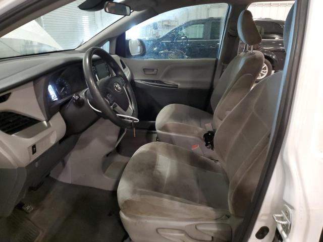  TOYOTA SIENNA 2018 Белы