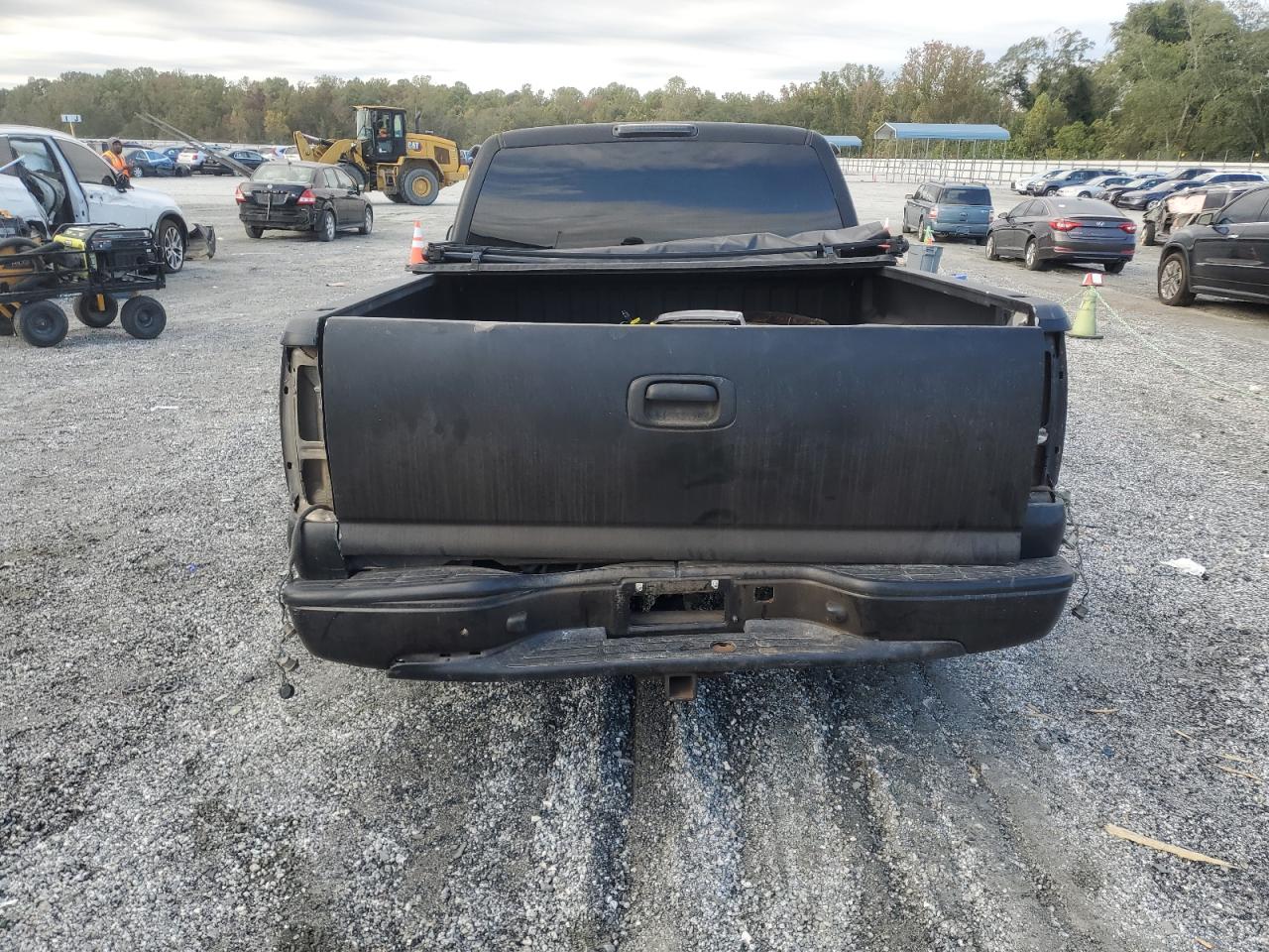 2003 Chevrolet Silverado C1500 VIN: 2GCEC19V331273475 Lot: 85814095