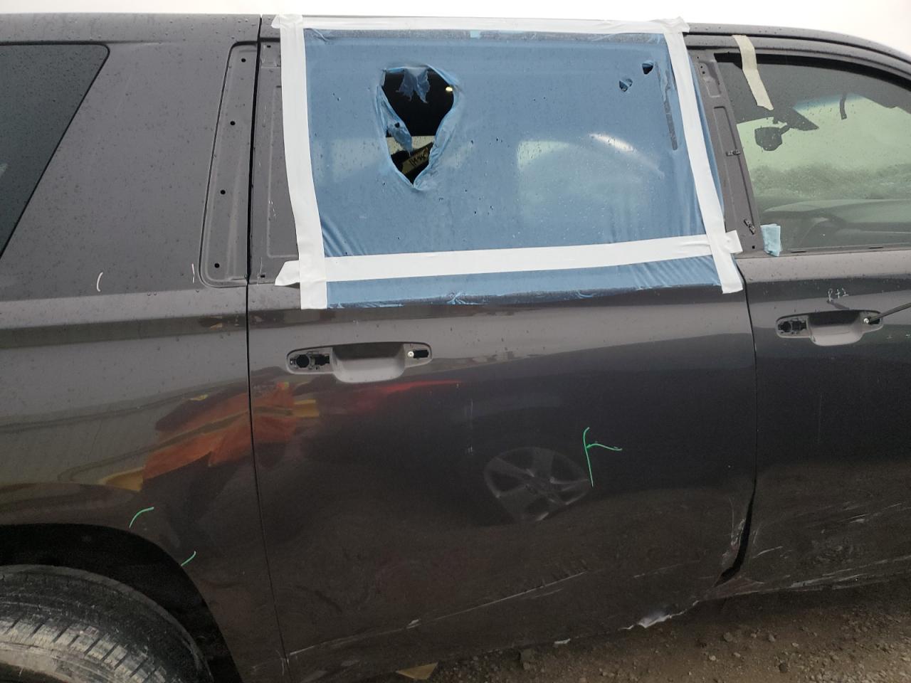 2016 GMC Yukon Xl K1500 Sle VIN: 1GKS2FKC6GR328403 Lot: 82312675