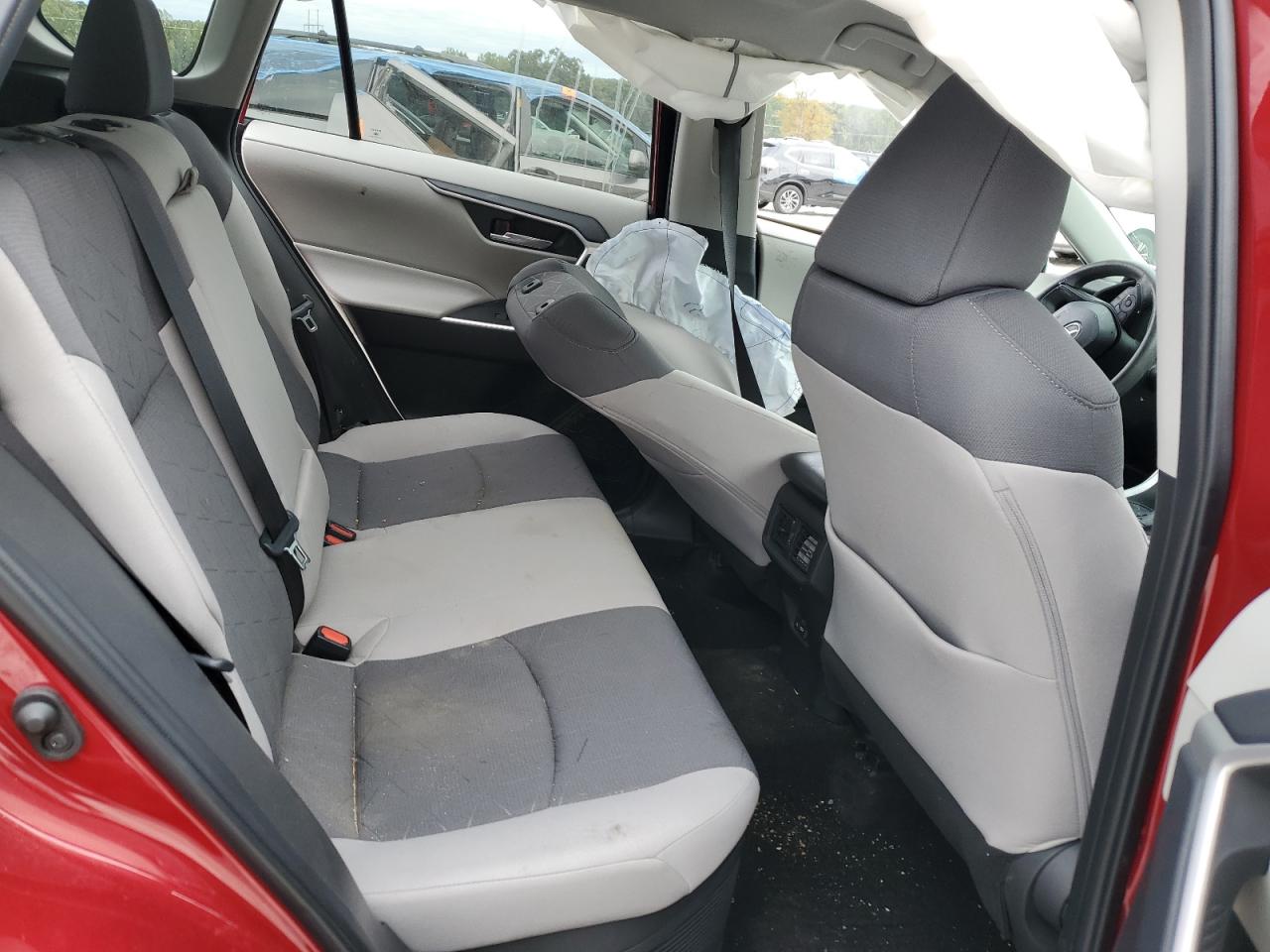 2024 Toyota Rav4 Xle VIN: 4T3RWRFV0RU140622 Lot: 82368155