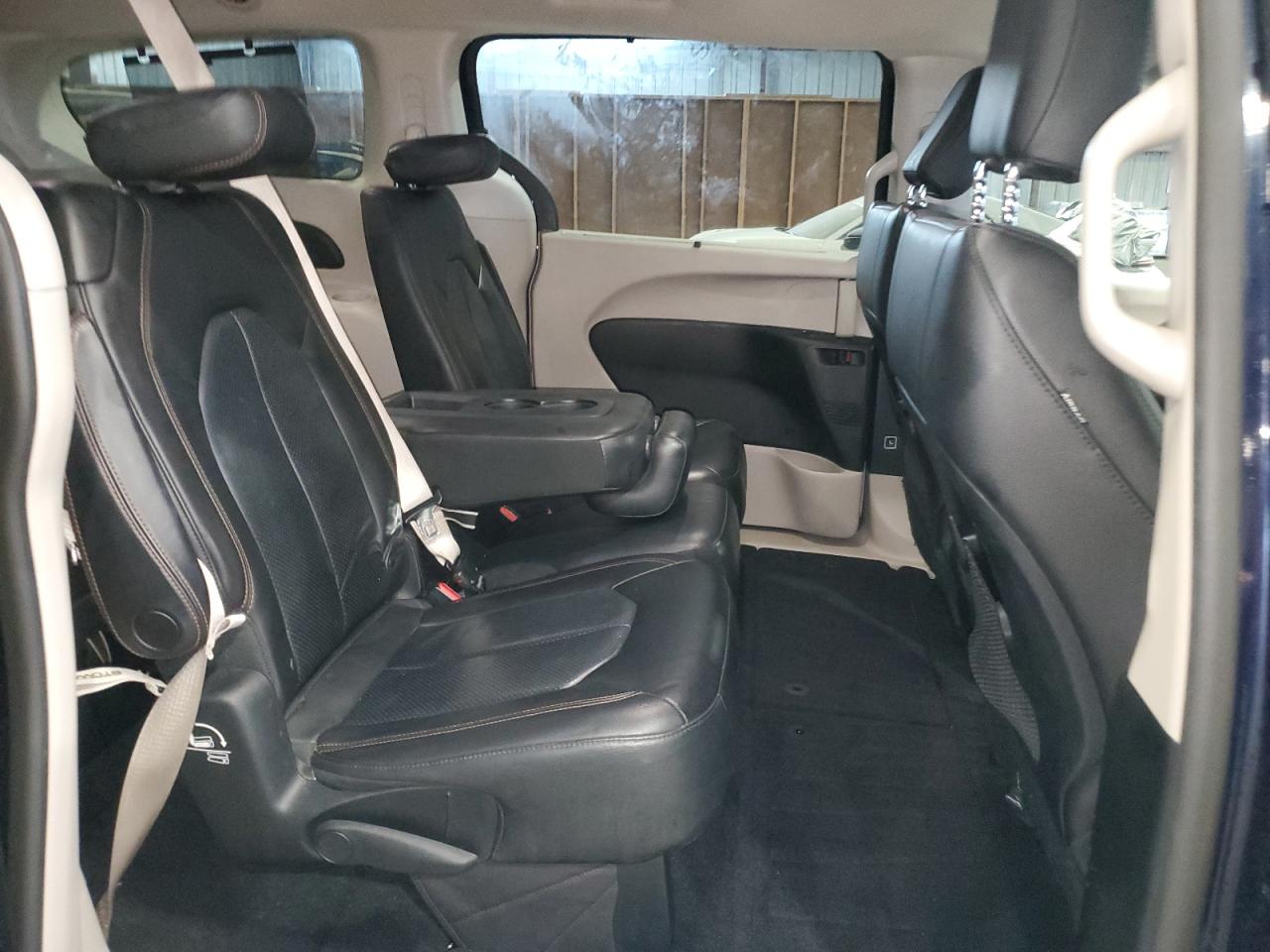 2018 Chrysler Pacifica Touring L VIN: 2C4RC1BG9JR316938 Lot: 80792195