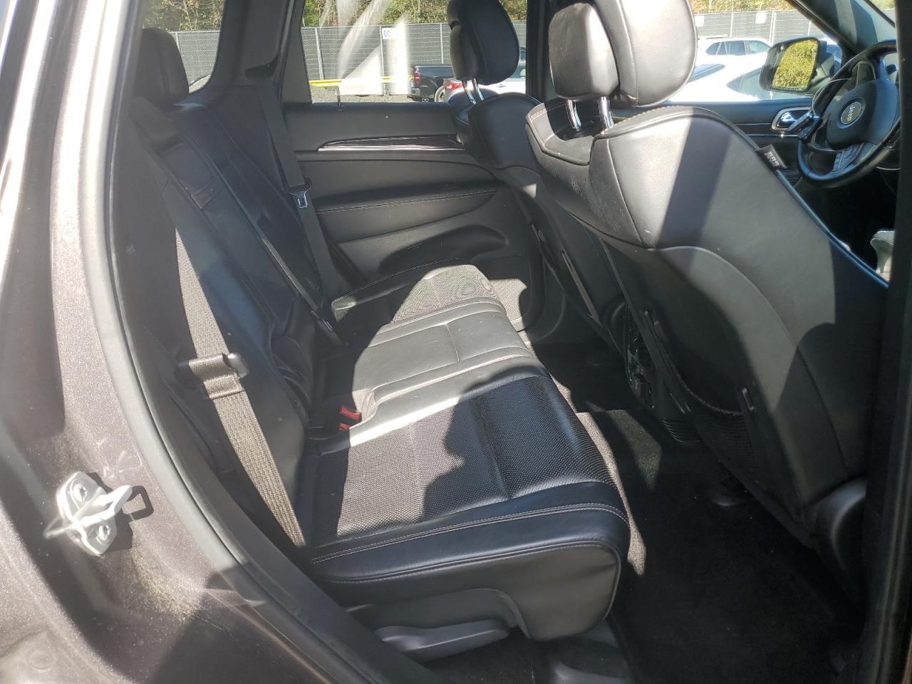 2015 Jeep Grand Cherokee Overland VIN: 1C4RJFCT4FC787247 Lot: 82616805