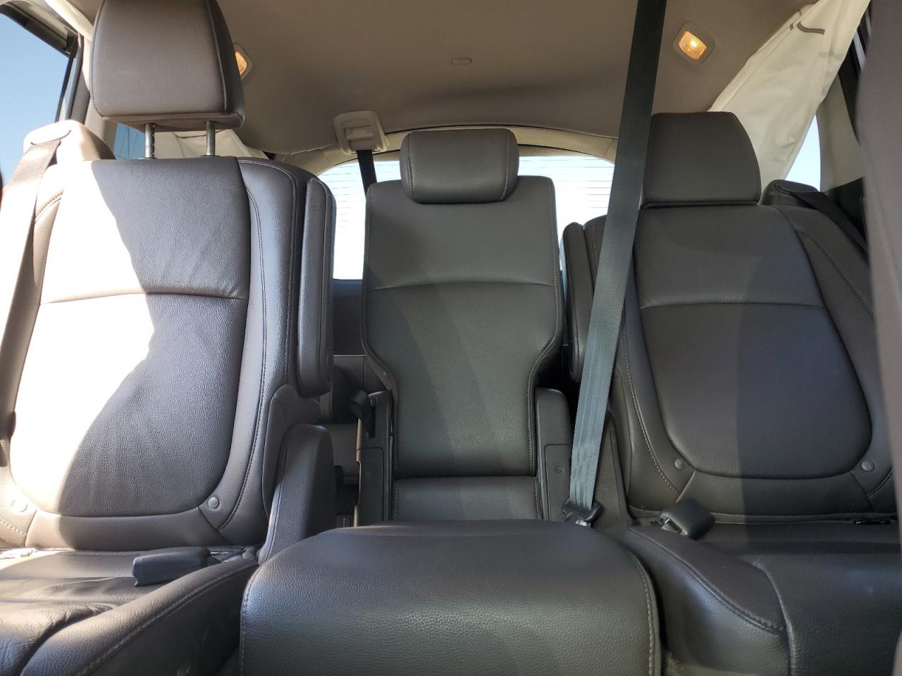 2019 Honda Odyssey Touring VIN: 5FNRL6H8XKB083758 Lot: 82373125