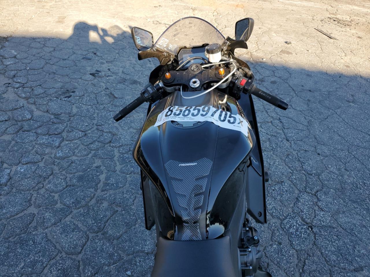 2025 Yamaha Yzfr7 VIN: JYARM38E1SA018142 Lot: 85859705