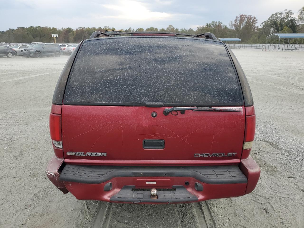 2000 Chevrolet Blazer VIN: 1GNCS13W5Y2146771 Lot: 89513545