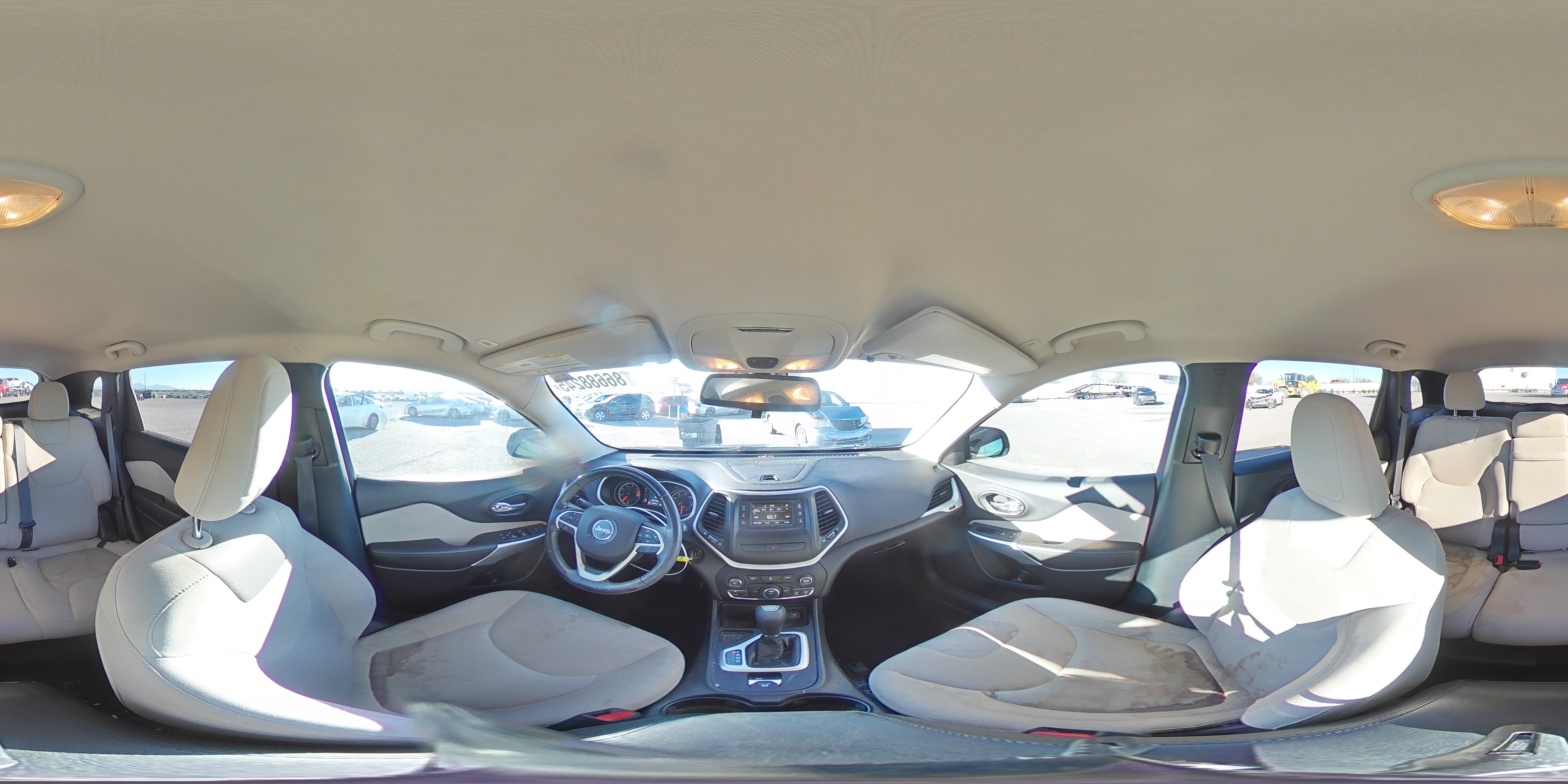 2018 Jeep Cherokee Latitude VIN: 1C4PJLCBXJD606023 Lot: 86688245