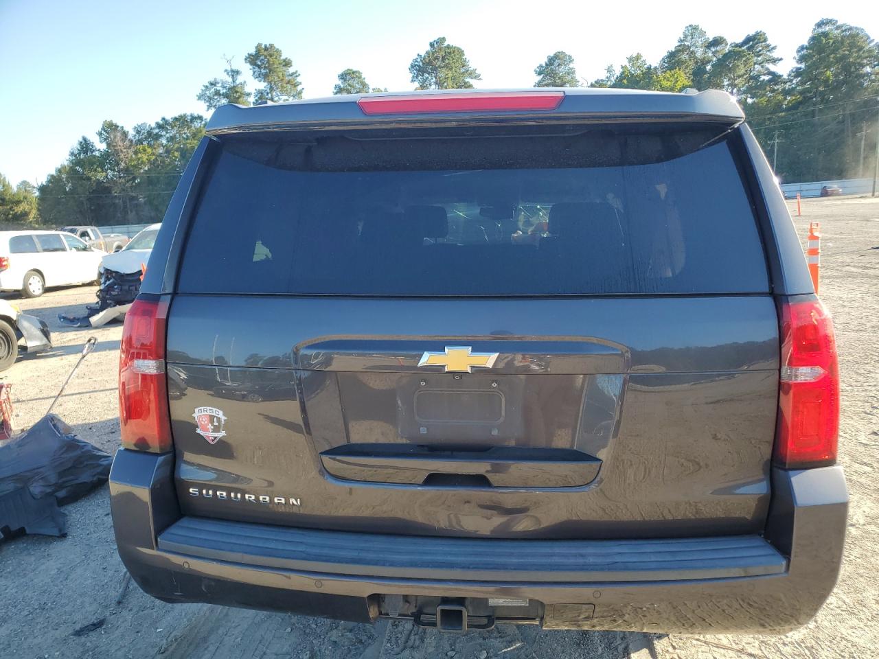 2017 Chevrolet Suburban C1500 Lt VIN: 1GNSCHKC4HR194794 Lot: 85718235