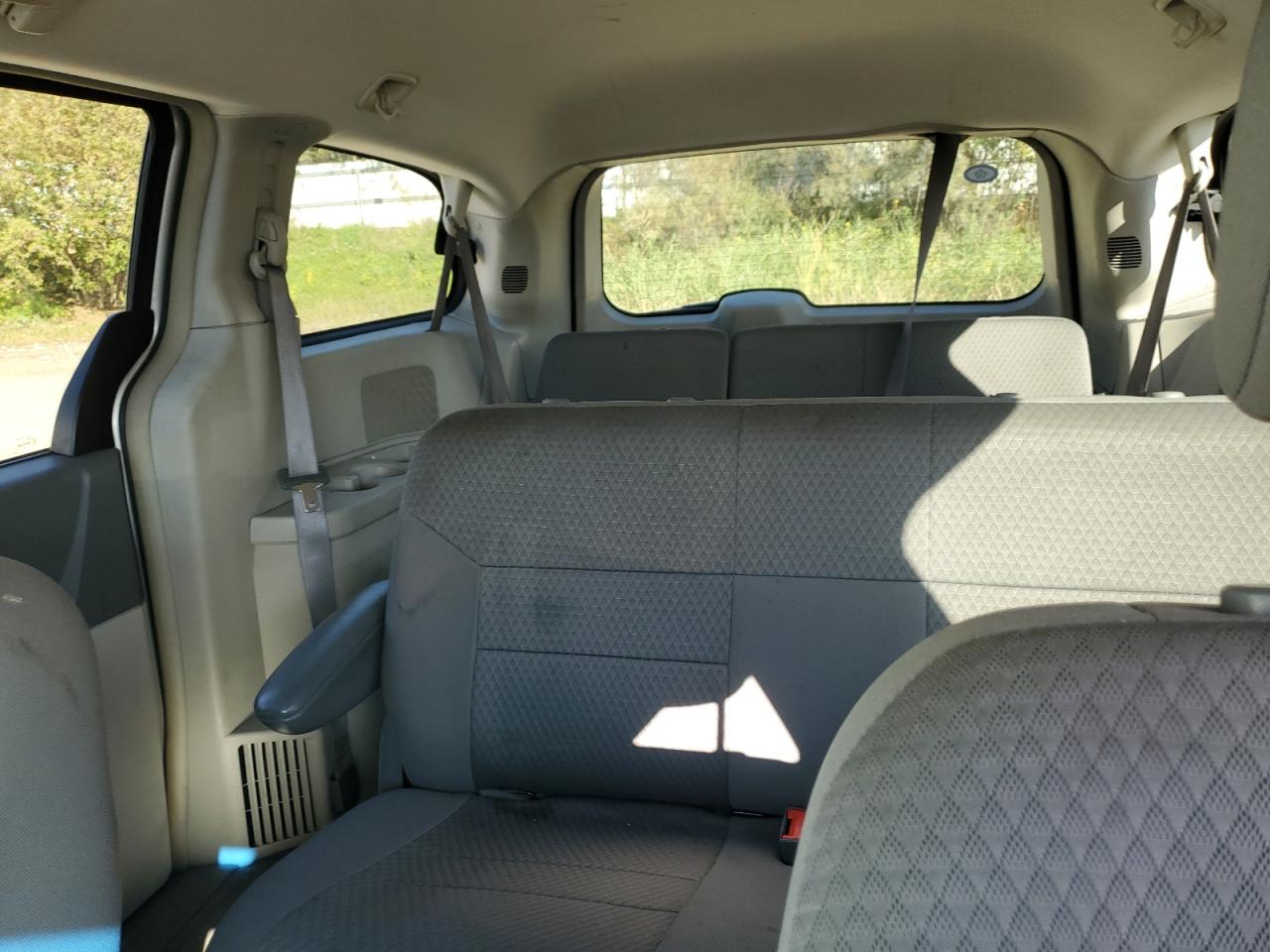 2008 Chrysler Town & Country Lx VIN: 2A8HR44H98R675291 Lot: 86267405