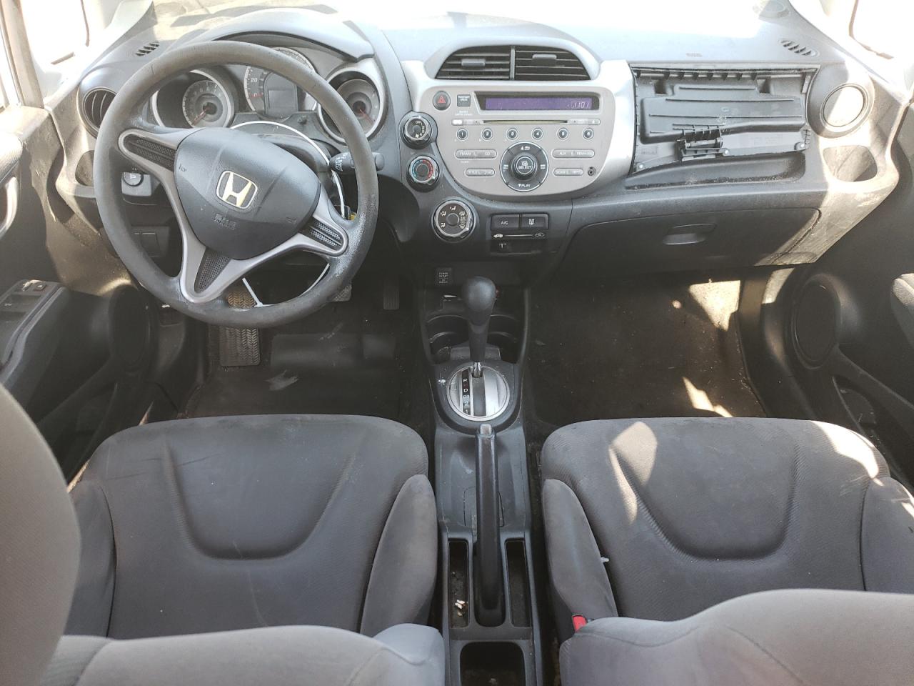 2009 Honda Fit VIN: JHMGE88219S045338 Lot: 81968675