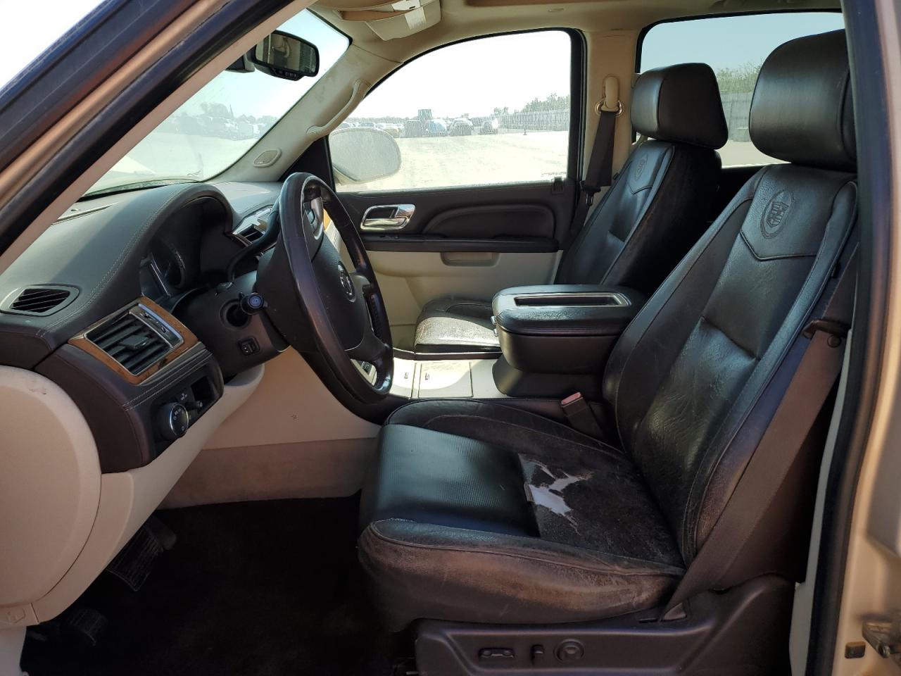 2011 Cadillac Escalade Esv Platinum VIN: 1GYS4KEF0BR140709 Lot: 82228335