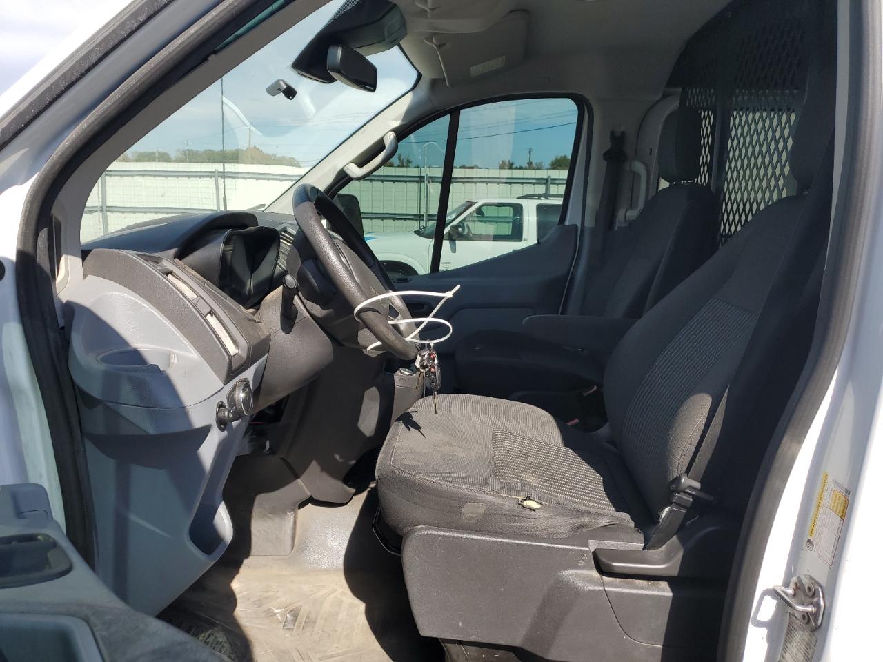 2018 Ford Transit T-250 VIN: 1FTYR1ZM8JKB33017 Lot: 86297905