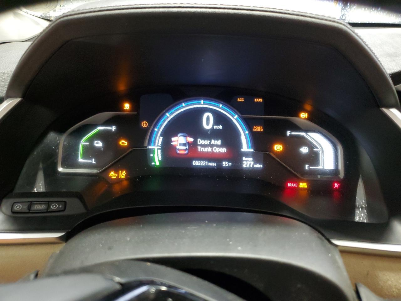 2018 Honda Clarity Touring VIN: JHMZC5F38JC009721 Lot: 90234765