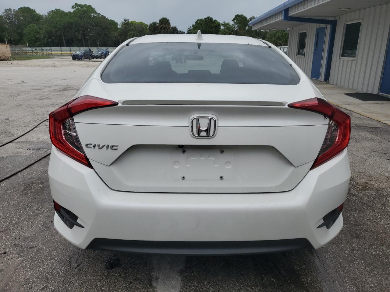 2017 Honda Civic Ex VIN: 19XFC1F38HE027054 Lot: 86186665