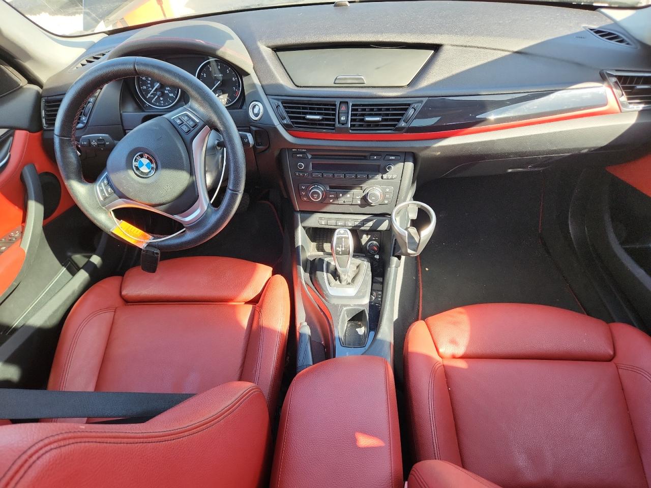 2015 BMW X1 xDrive28I VIN: WBAVL1C5XFVY30598 Lot: 87395955