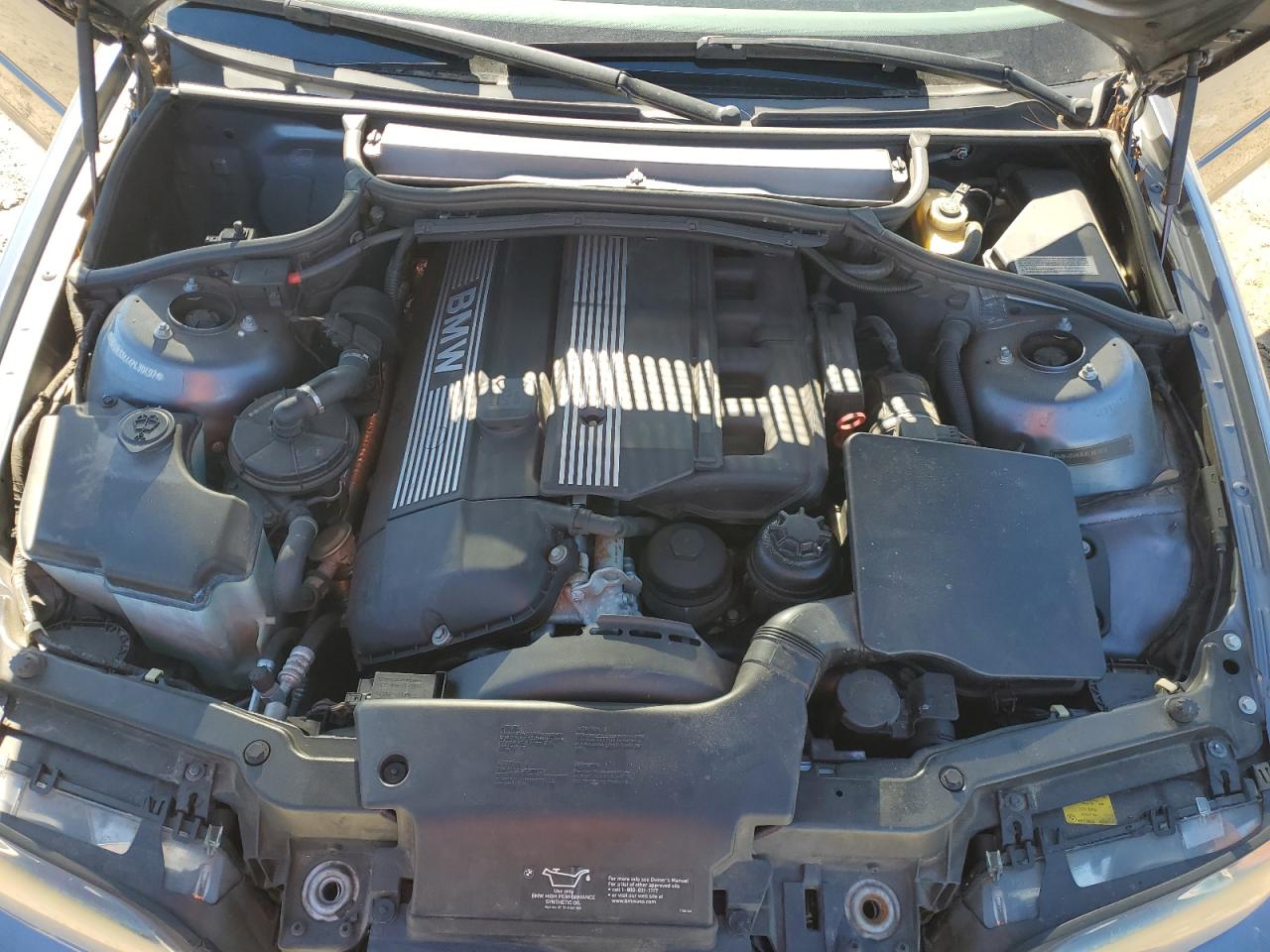 2004 BMW 325 Ci VIN: WBABW33444PL30497 Lot: 90453965