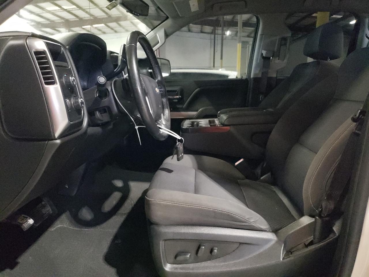 2019 Chevrolet Silverado Ld K1500 Lt VIN: 2GCVKPEC8K1165328 Lot: 86112365