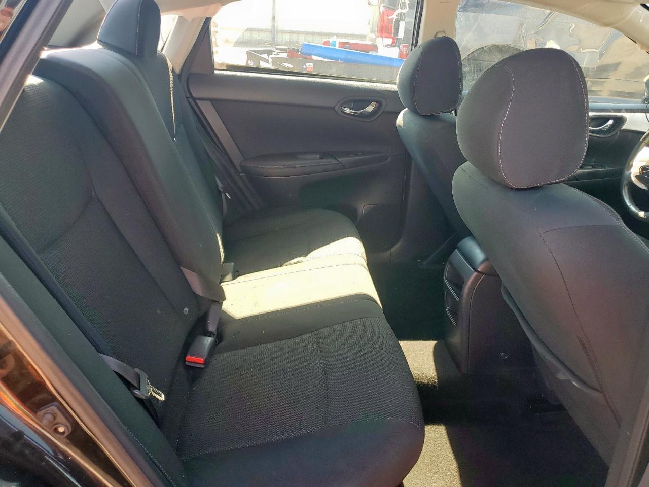 2019 Nissan Sentra S VIN: 3N1AB7AP2KY301402 Lot: 84826645