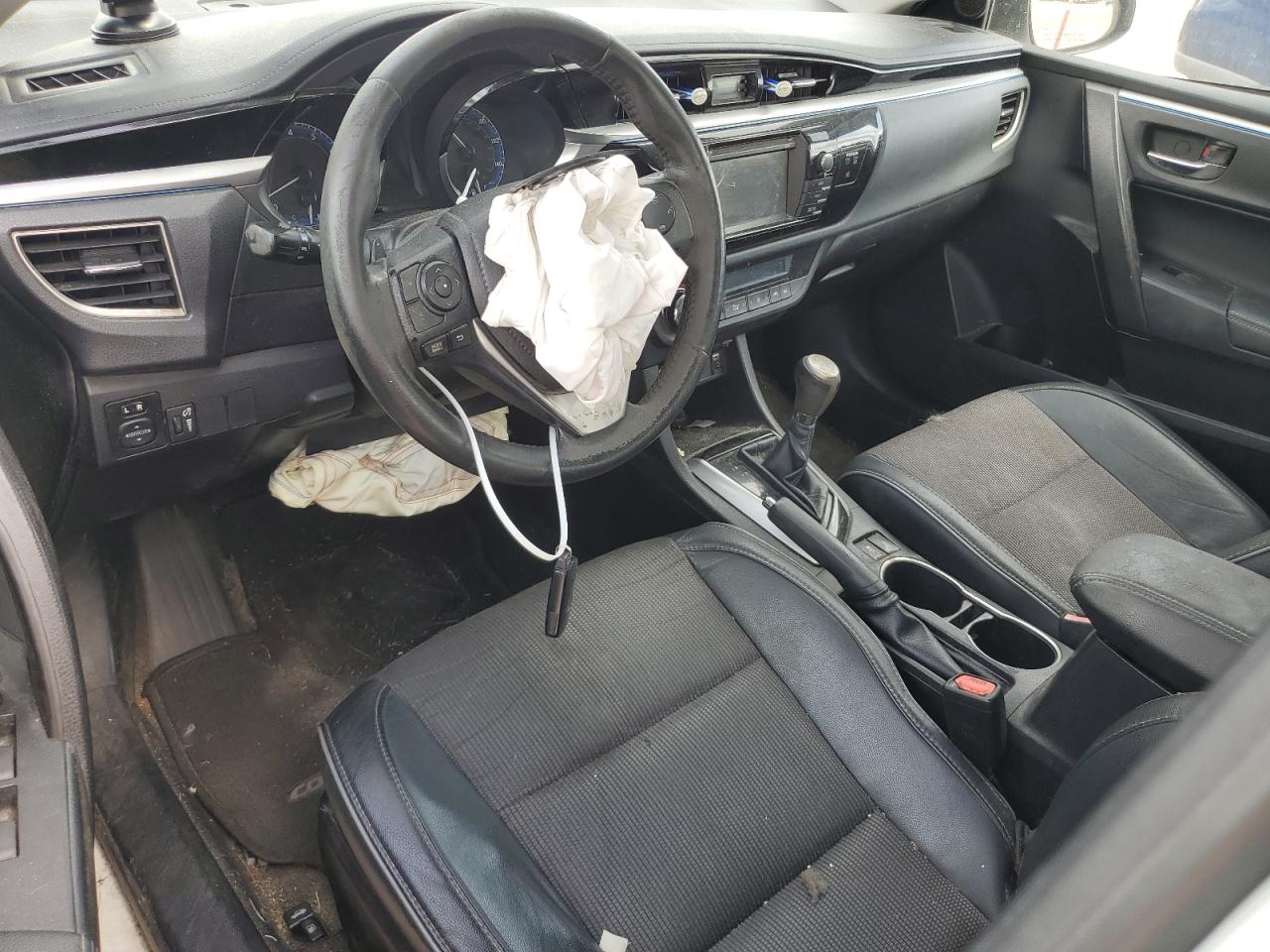 2015 Toyota Corolla L VIN: 2T1BURHE2FC324986 Lot: 85794975