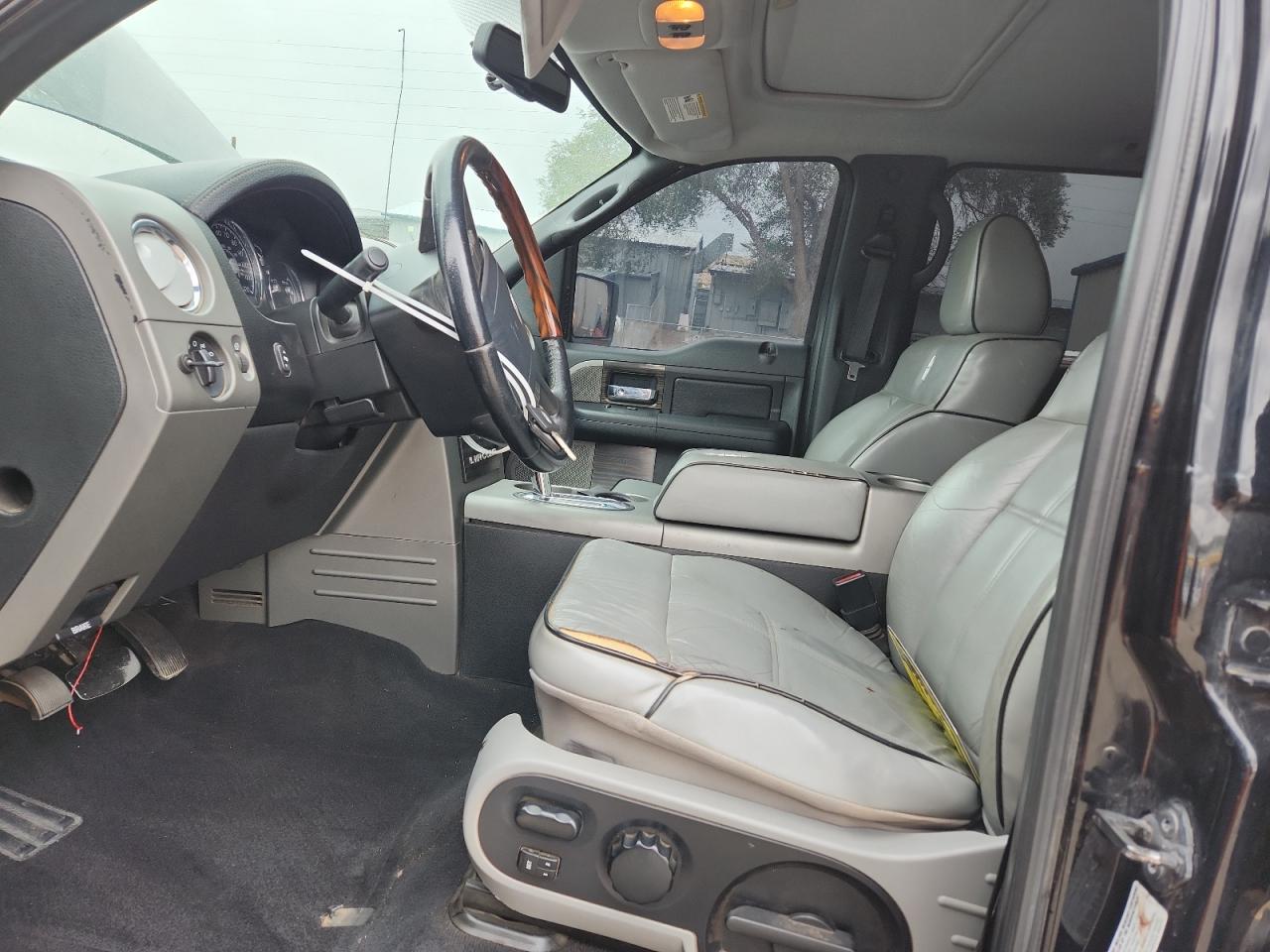 2008 Lincoln Mark Lt VIN: 5LTPW18558FJ00636 Lot: 85750155