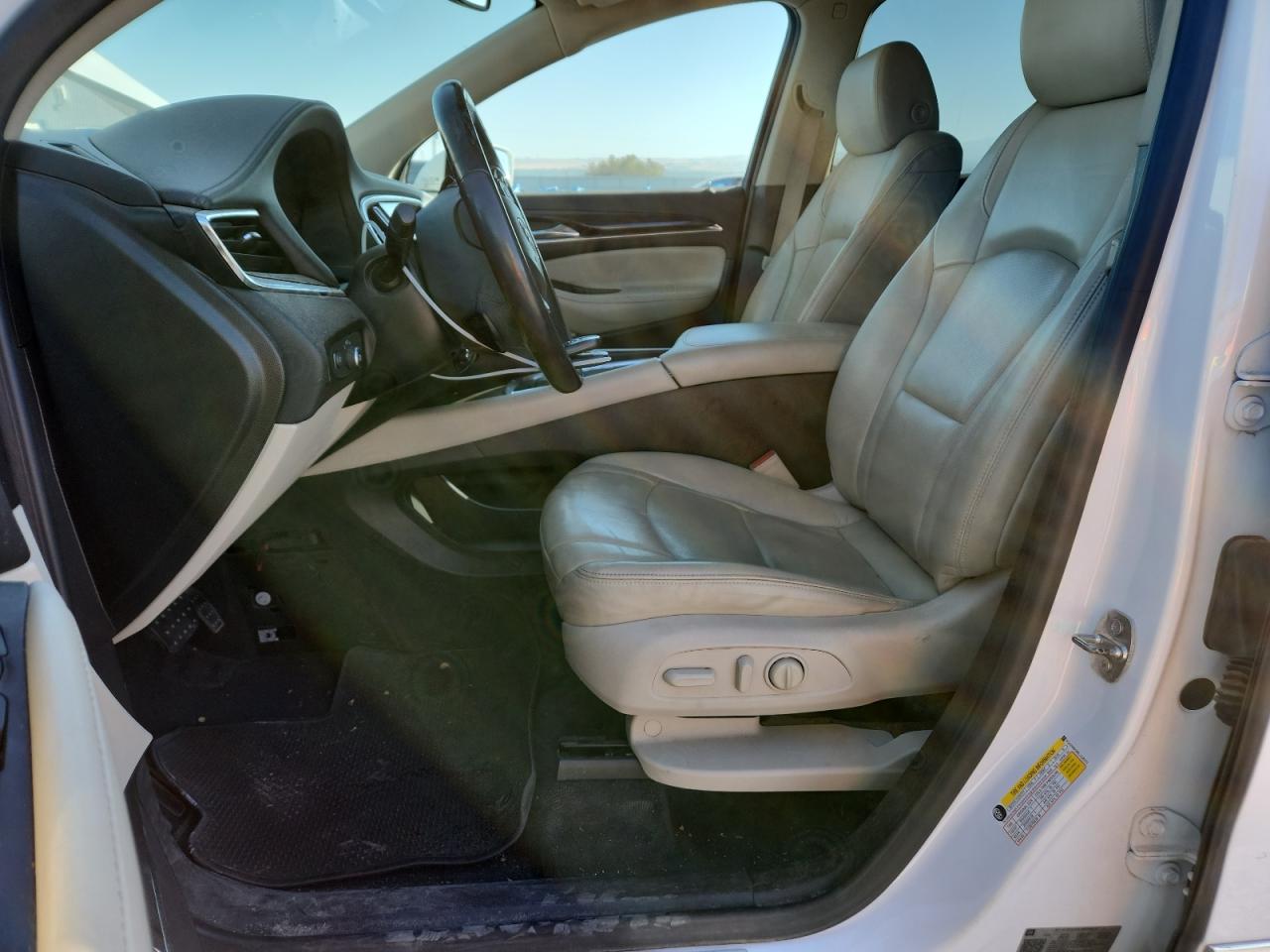 2020 Buick Enclave Essence VIN: 5GAERBKW6LJ120121 Lot: 85894995