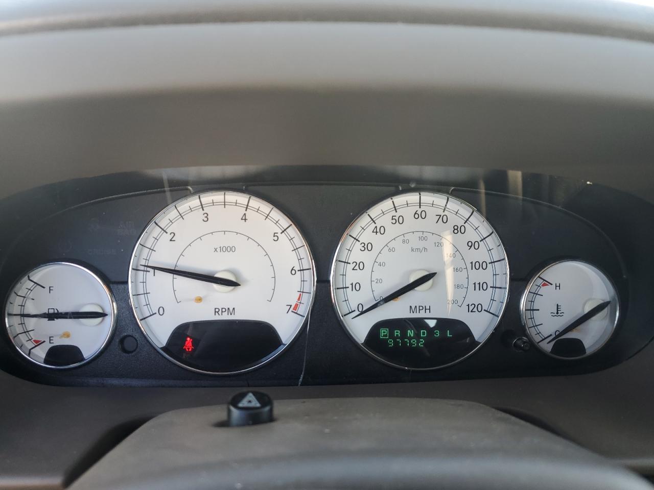 2005 Chrysler Sebring Limited VIN: 1C3EL66R15N504660 Lot: 82205595