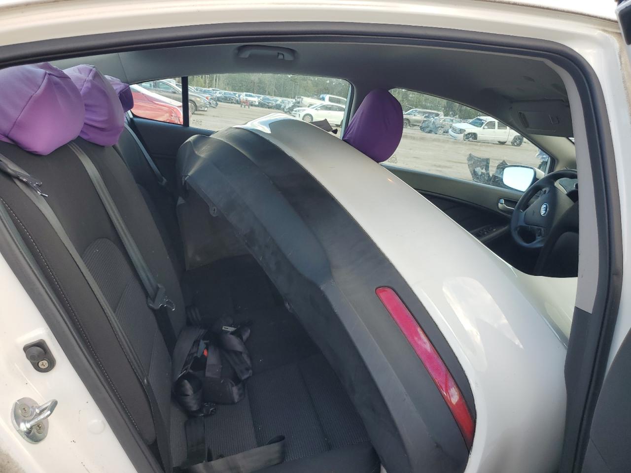 2017 Kia Forte Lx VIN: 3KPFK4A73HE101382 Lot: 85104805