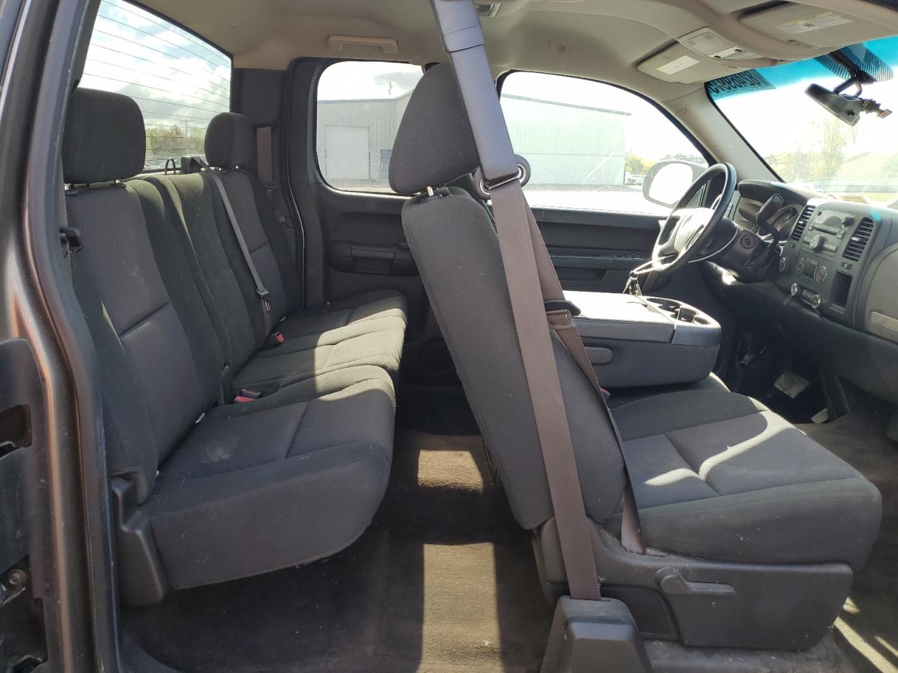 2013 Chevrolet Silverado K1500 Lt VIN: 1GCRKSE74DZ217863 Lot: 82469975