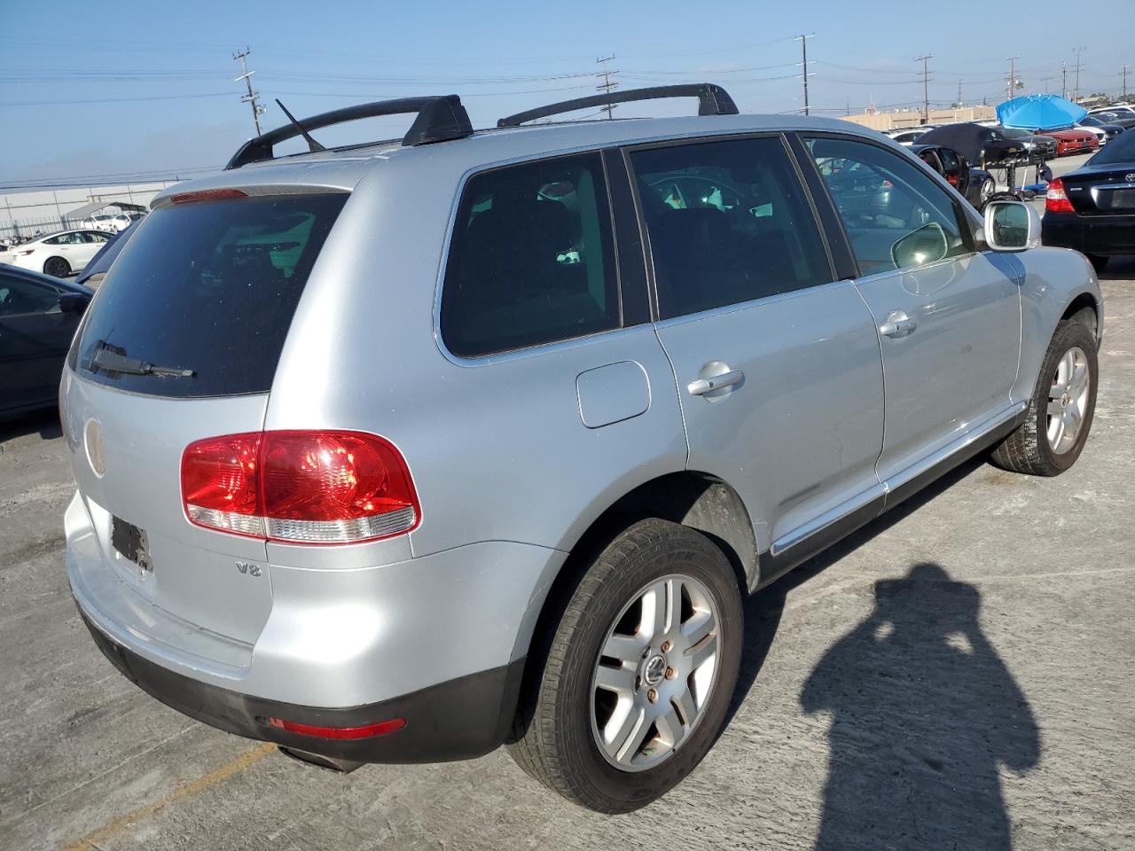 2006 Volkswagen Touareg 4.2 silver suv gas WVGZM77L16D054733 photo #4