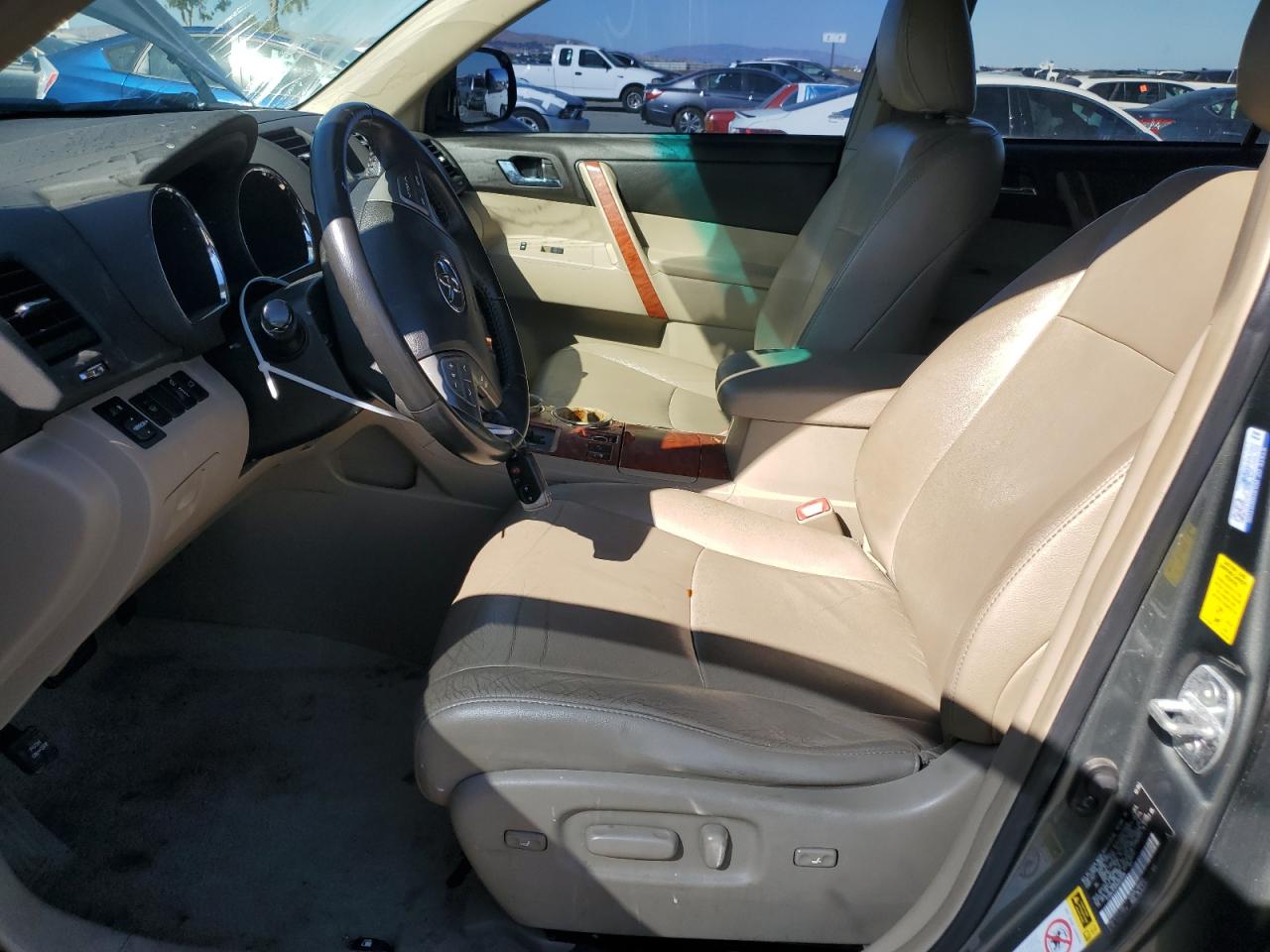 2010 Toyota Highlander Limited VIN: 5TDDK3EH0AS003006 Lot: 85744005