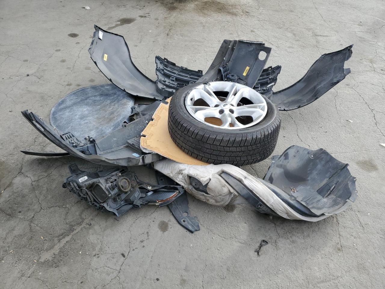 2014 Ford Explorer Limited VIN: 1FM5K7F83EGB68747 Lot: 82435885