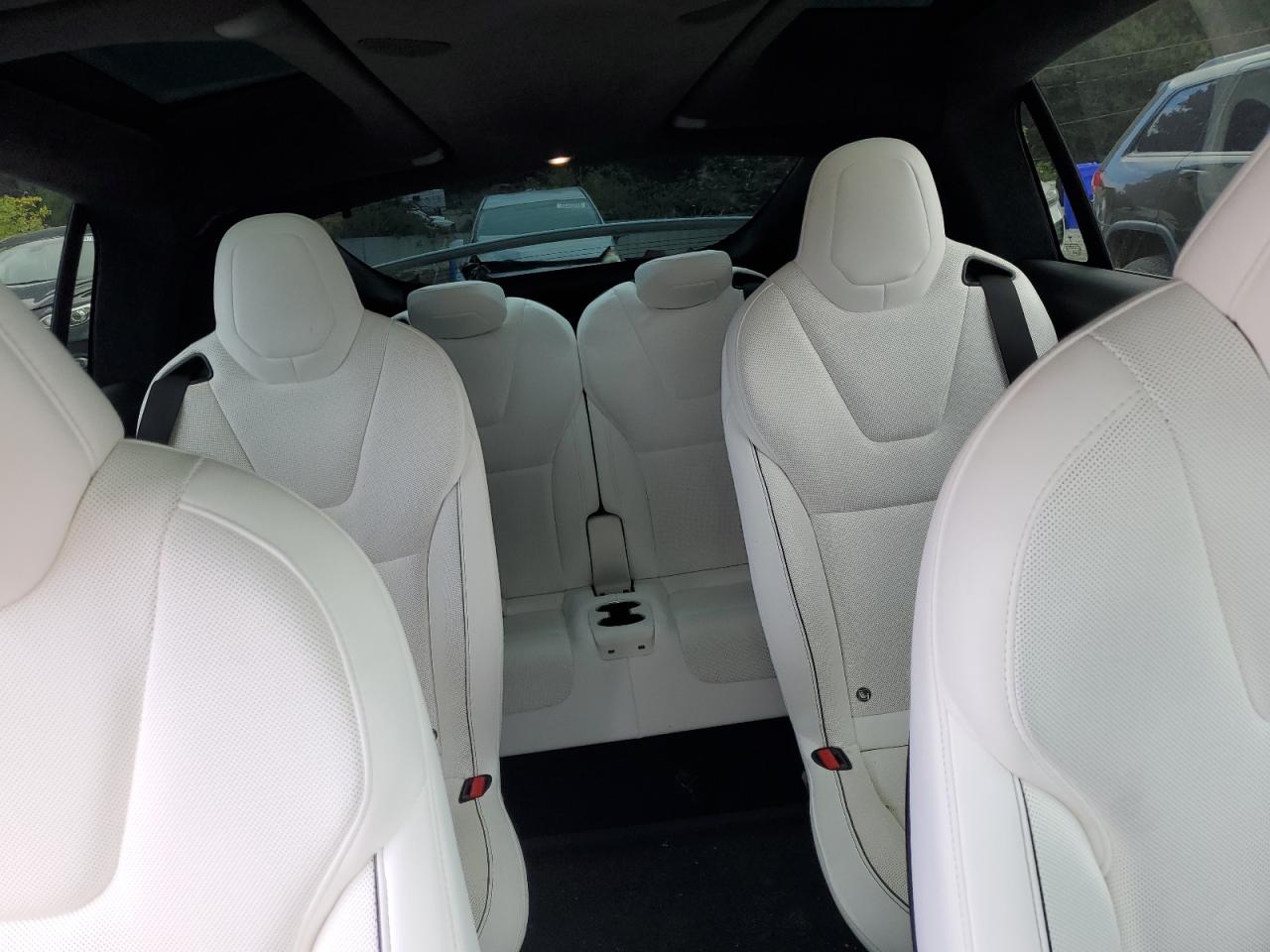 2022 Tesla Model X VIN: 7SAXCBE68NF360305 Lot: 84538655